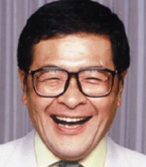 八代骏